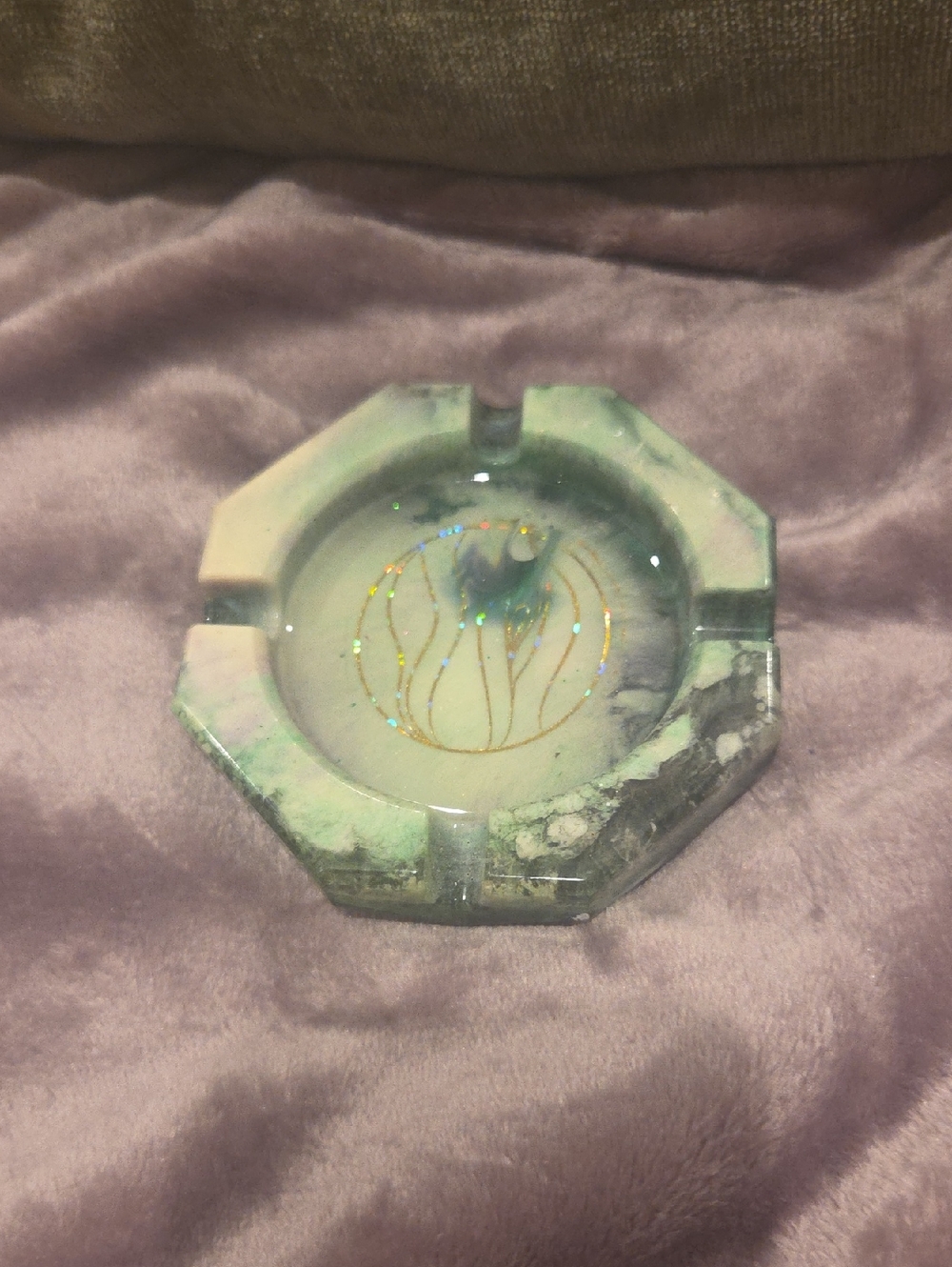 Handmade Green Marble Resin Octagonal Ashtray - Unbranded